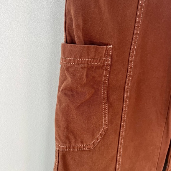 High Waisted Cargo Pants - Picture 3 of 6